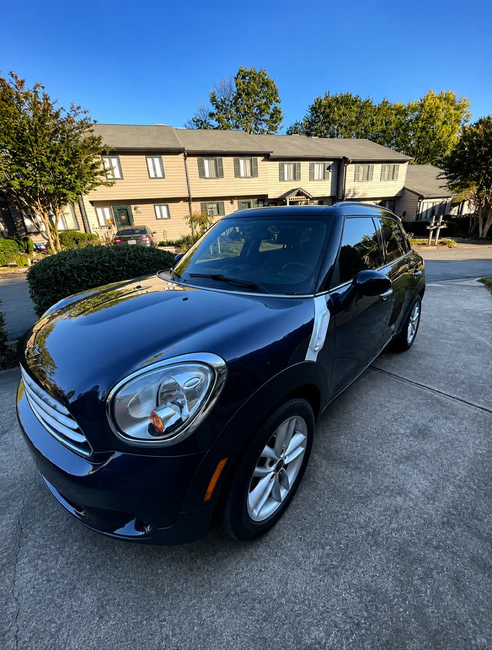 Joe Illescas's black MINI Cooper Countryman with window tint by The Tint Shop, Marietta GA